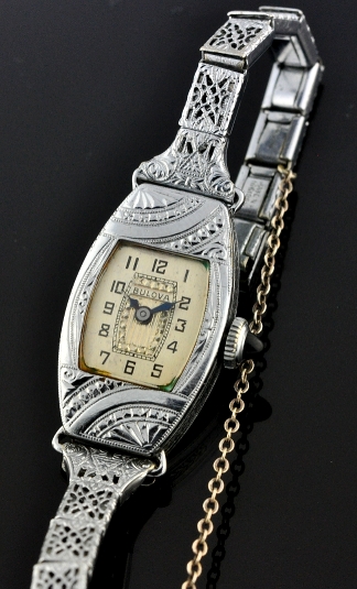 Ladies'feature vintage wristwatch to buy click pic above